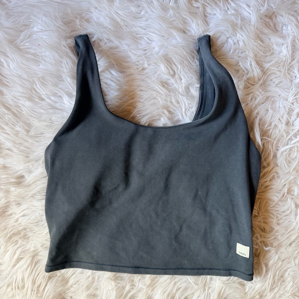SOLD Vuori gray crop top size XS - Picture 1 of 3
